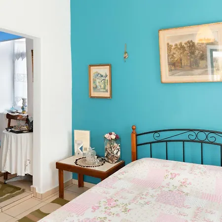 The Castle House Kea Ioulis