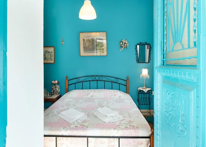 The Castle House Kea *