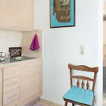 The Castle House Kea Apartamento Ioulis