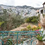 The Castle House Kea Apartamento Ioulis