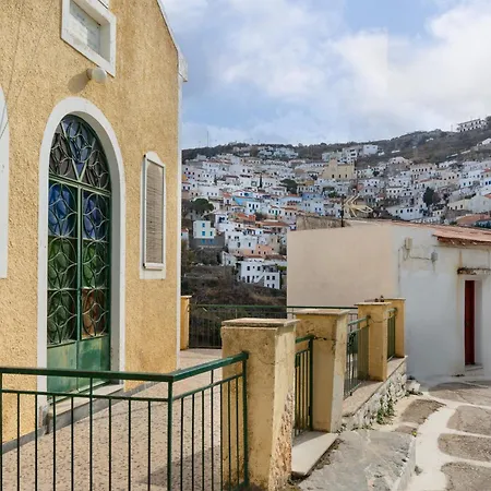 Apartment The Castle House Kea Ioulis